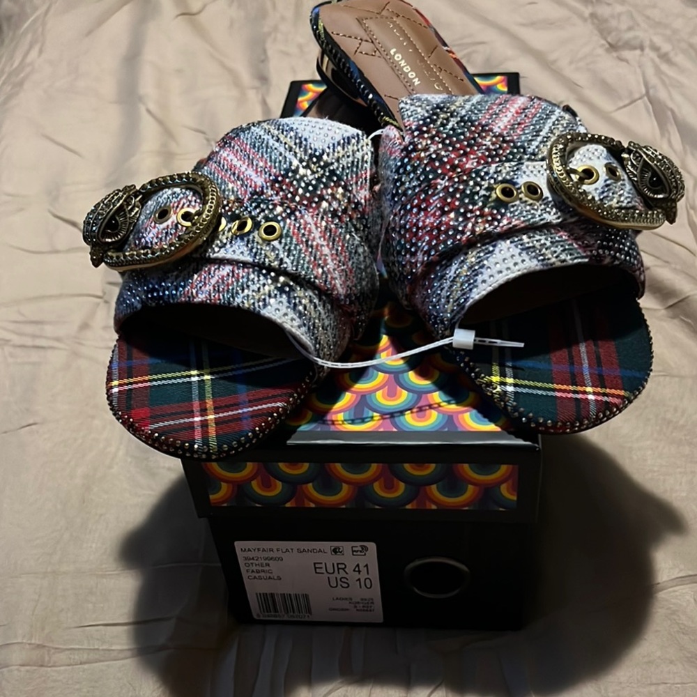 Kurt Geiger Red and Blue Sandals with Metallic Buckle - Picture 4 of 4